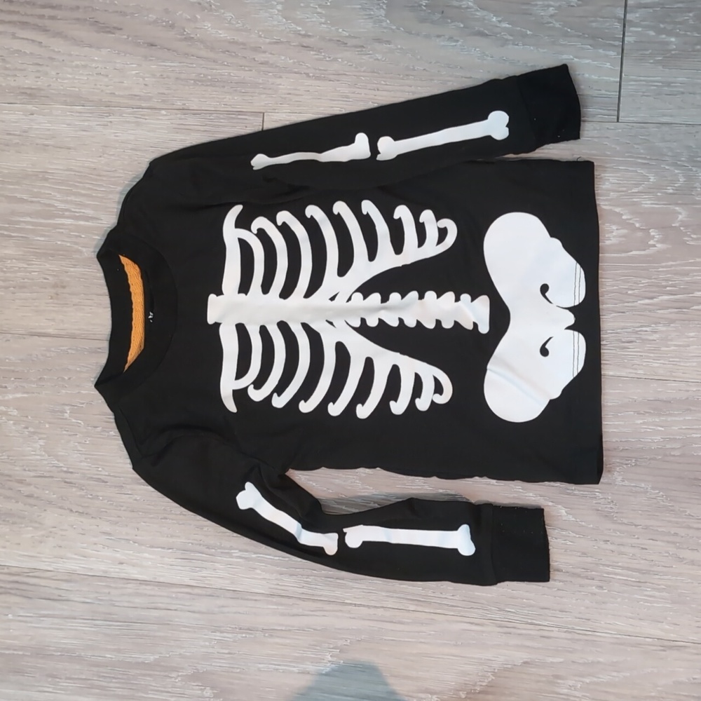 Skeleton shirt